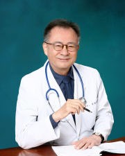 [건강 칼럼]오랜 흡연으로 저체중과 기침 가래로 고생한 K씨