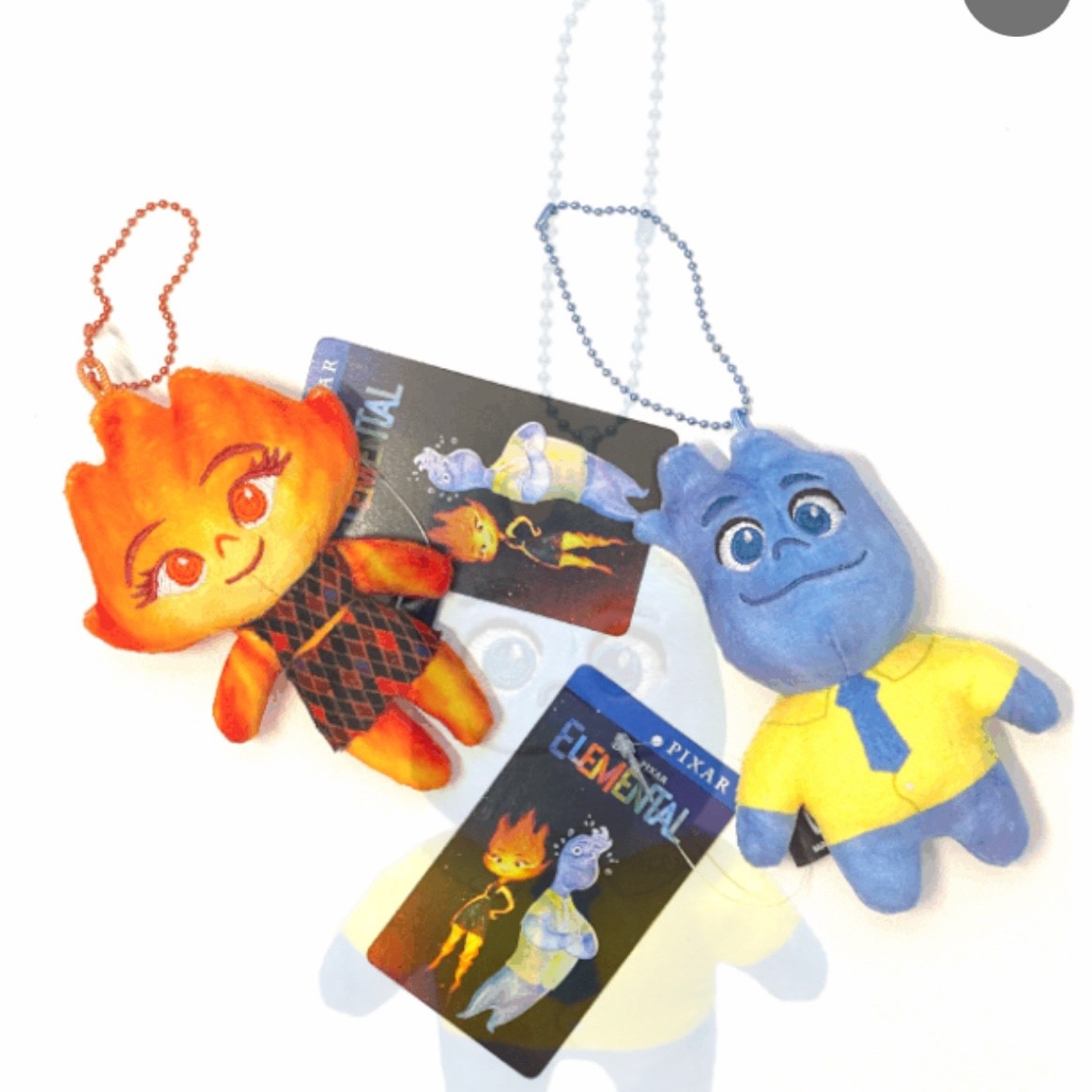 키링 속닥 언니들 영자언니 리뉴얼 축하해!😘